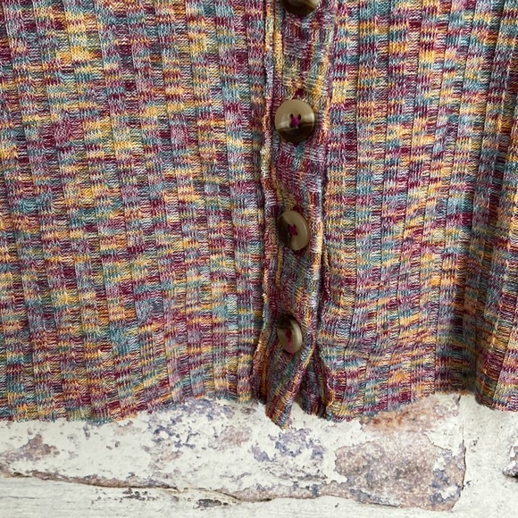 Urban Outfitters Button Up Cropped Top - Picture 3 of 6